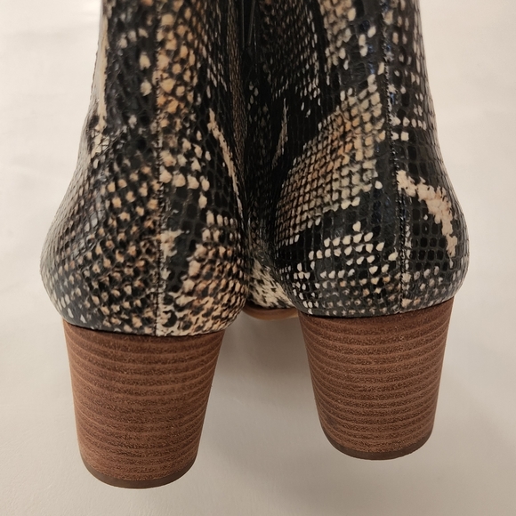 Madewell Snakeskin Embossed Leather Ankle Boots - Picture 6 of 15